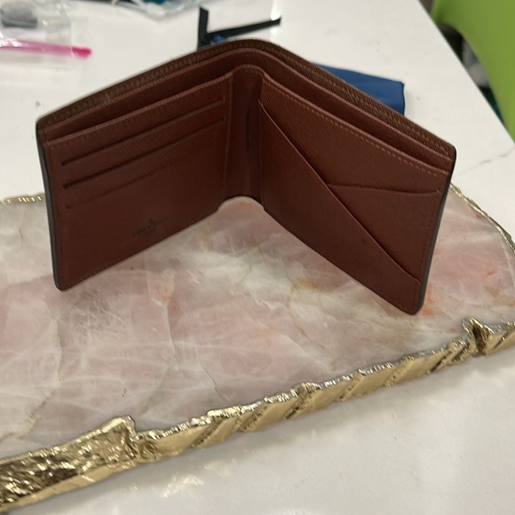 Authentic like new Louis Vuitton, billfold wallet, classic monogram genuine - Picture 3 of 6